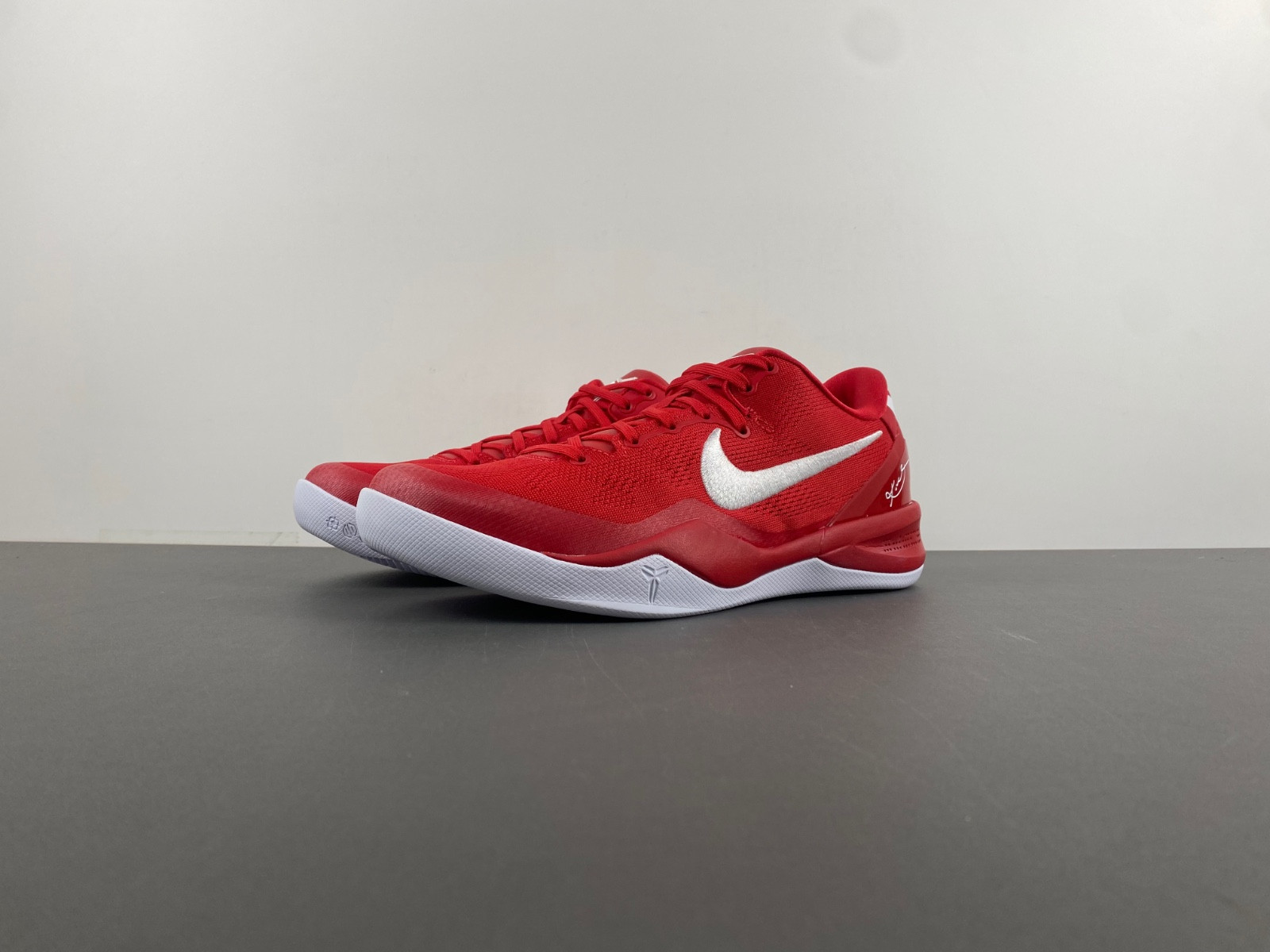 Nike Kobe 8 Protro University Red HF9550-600