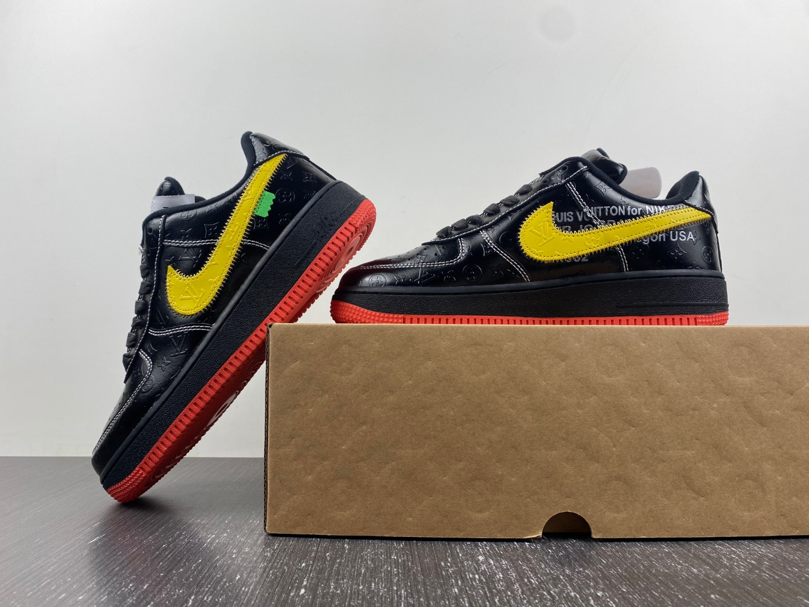 lvt x nike air force1