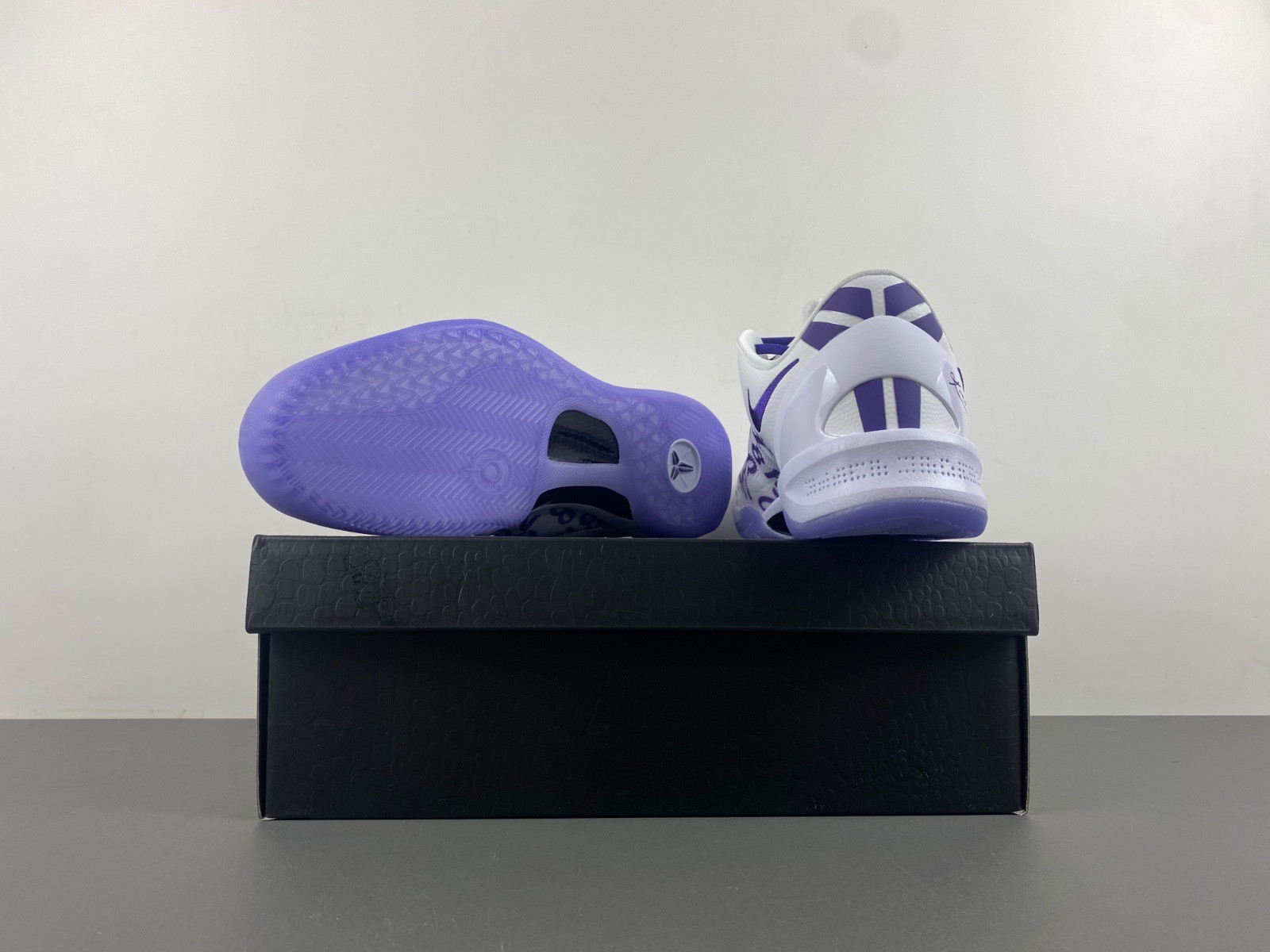 nike kobe 8 protro court purple fq3549-100