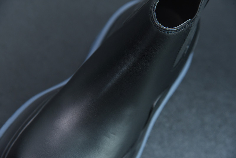 Bo*te*ga ve*ne*ta sneaker