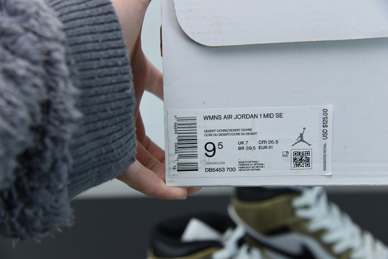 air jordan 1 mid db5453-700