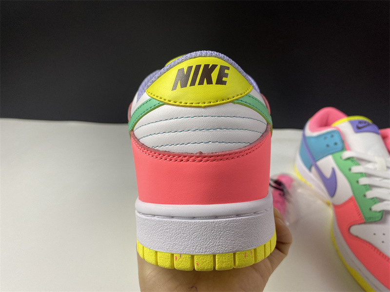 nike sb dunk low “easter” dd1872-100