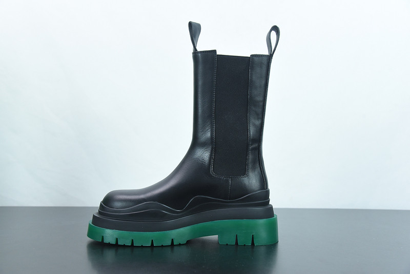 Bo*te*ga ve*ne*ta sneaker