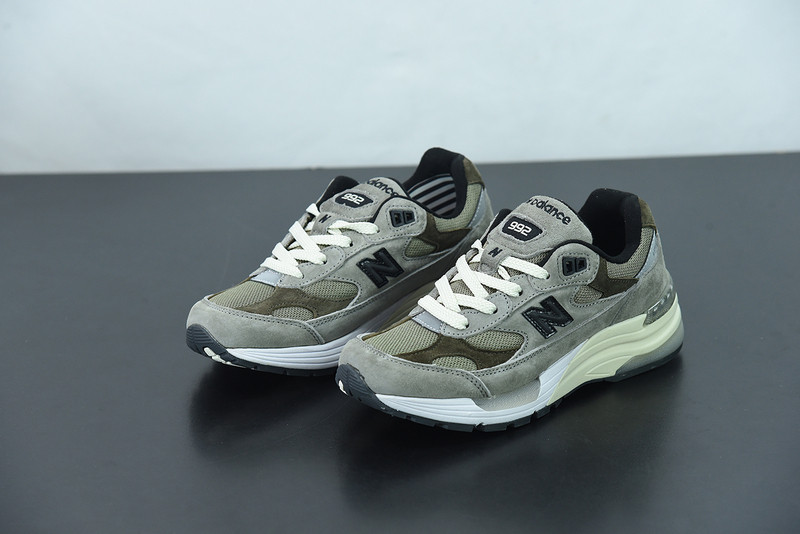 new balance m992j2