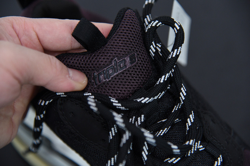 bc triple s trainer black burgundy white 536737 w09oh 1091