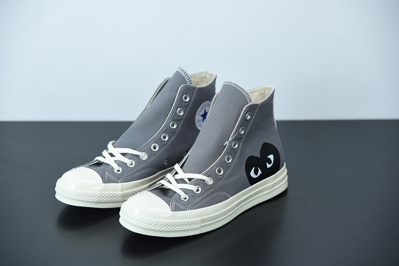 cdg play x converse grey