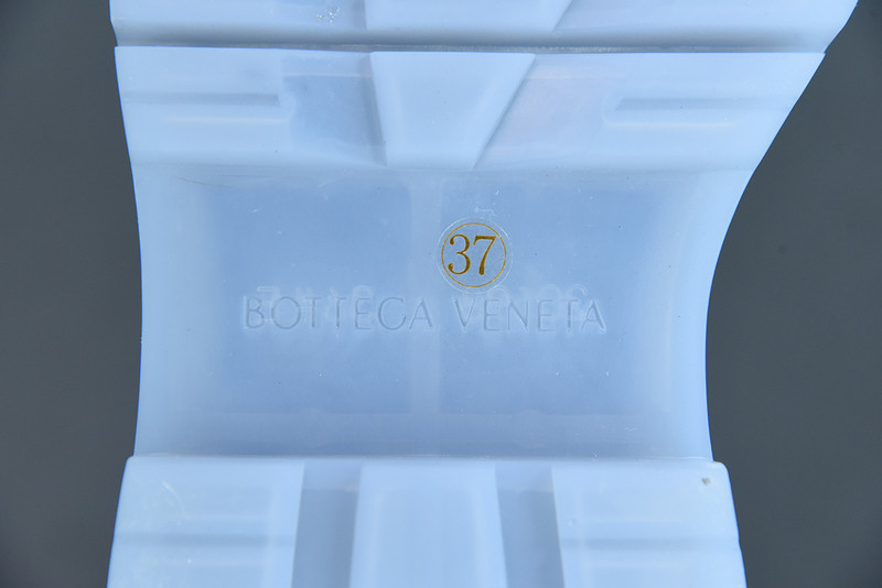 Bo*te*ga ve*ne*ta sneaker