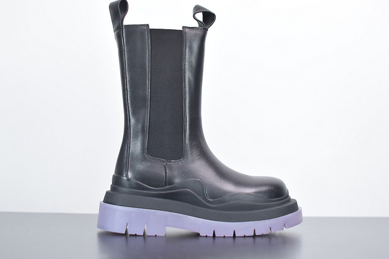 Bo*te*ga ve*ne*ta sneaker