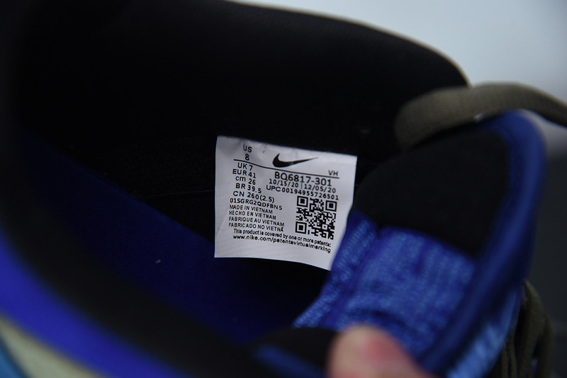 nike sb dunk low “celadon” bq6817-301