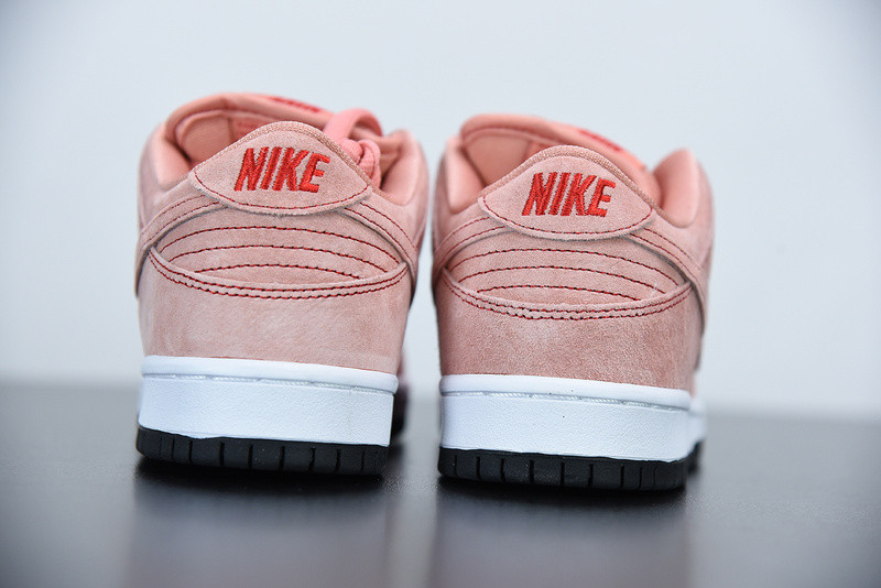 nike sb dunk low “pink pig” cv1655-600