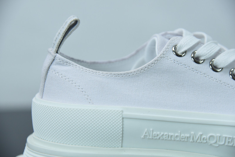 alexer mceen sneakers