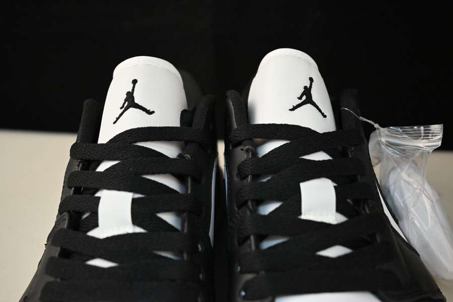 air jordan 1 low “panda” dc0774-101