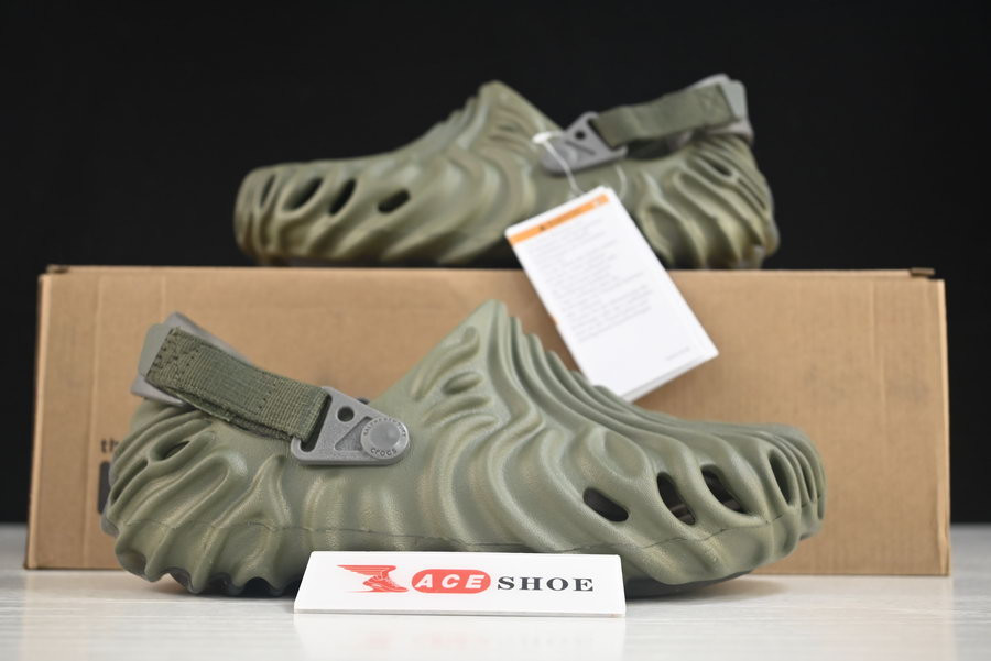 Cr*0*s pollex clog by salehe bembury cucumber 207393-309