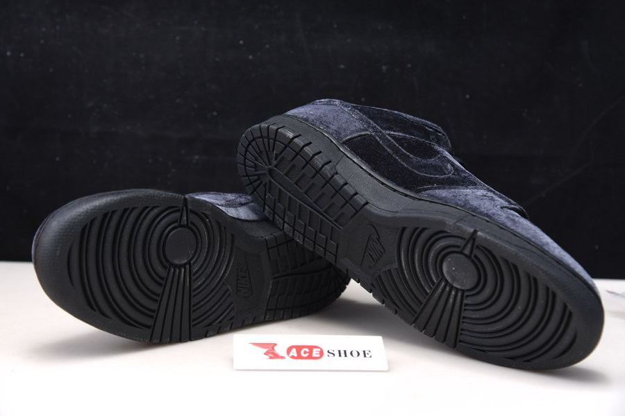 dover street market x nike dunk low triple black dh2686-002