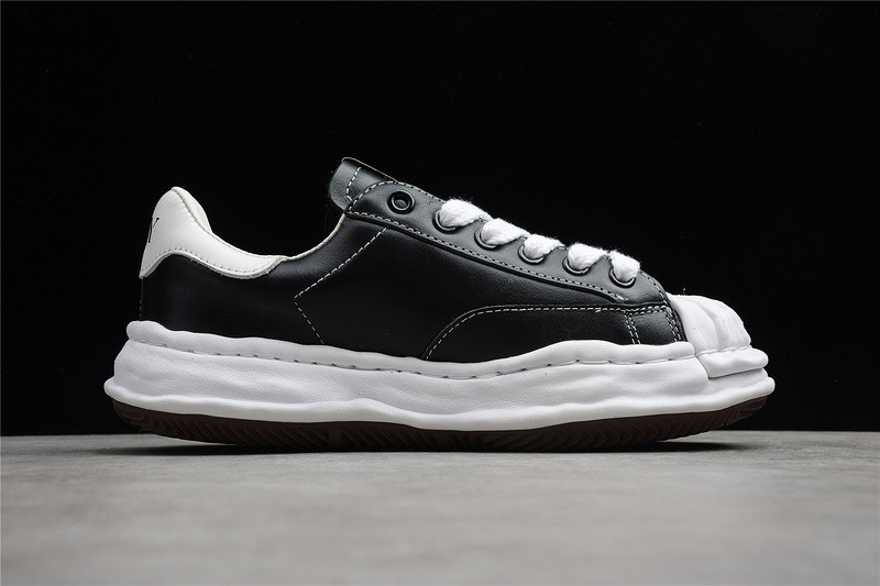 Ma*s*n mihara yasuhiro sneaker