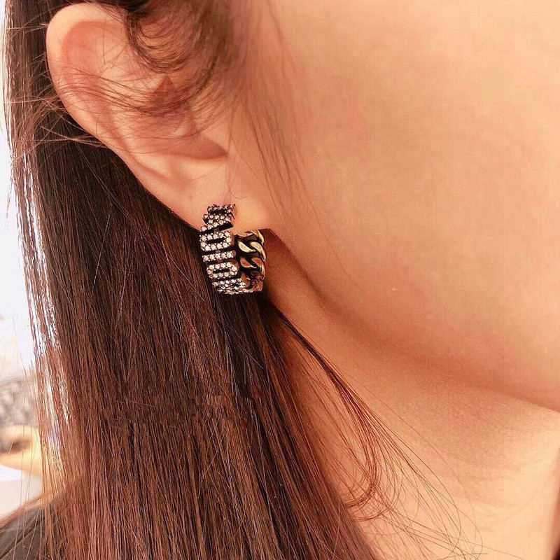 d10r earring