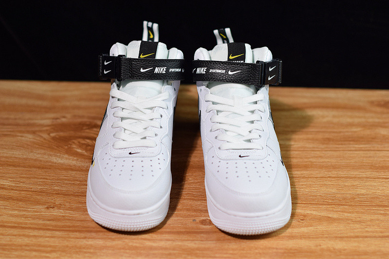 nike air force 1 mid 