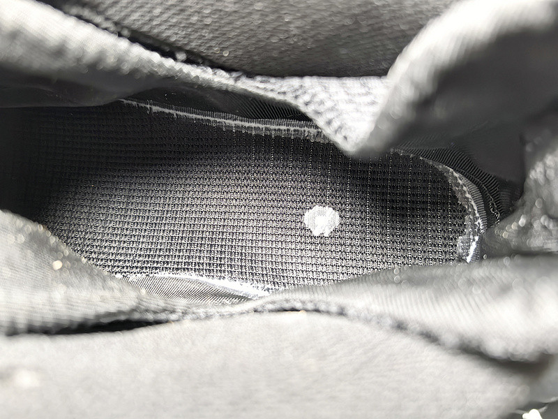 Nike Air Foamposite One “Royal” aka “International Blue” FQ8181-511