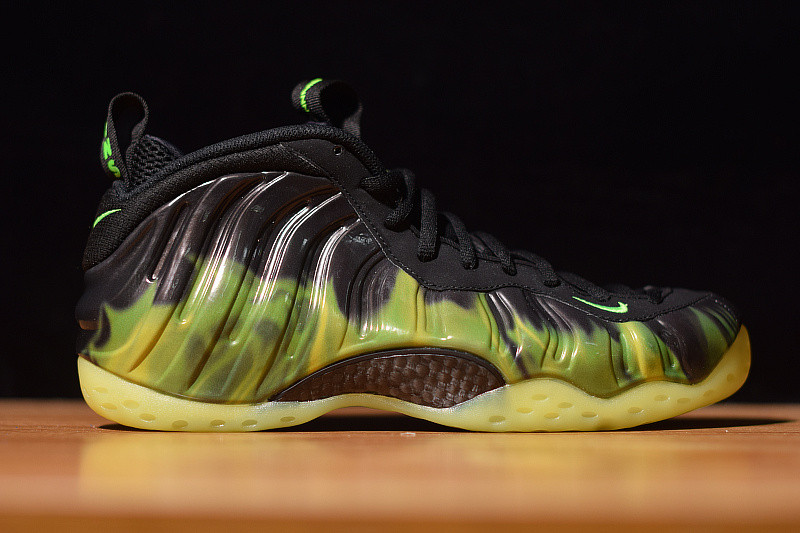 nike air foamposite one paranorman "paranorman" 579771-003