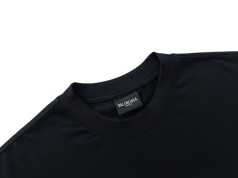 Ba*len*cia*ga clothes