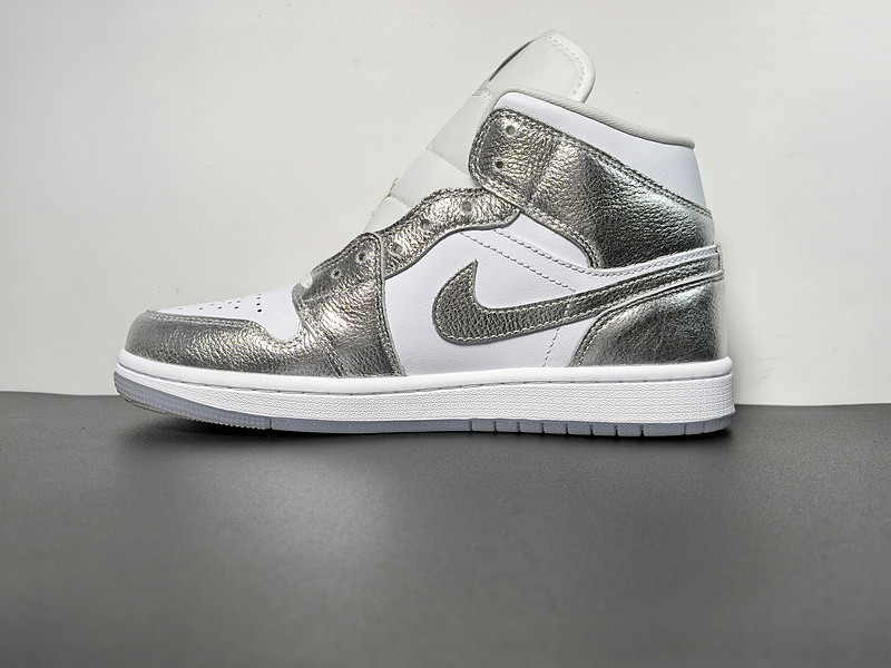 Air Jordan 1 Mid SE Metallic Silver FN5031-100