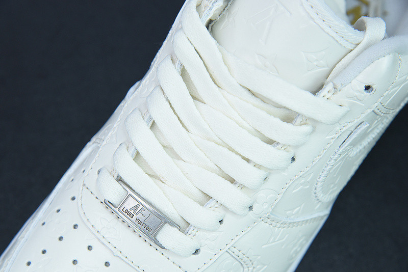 lvt x nike air force1