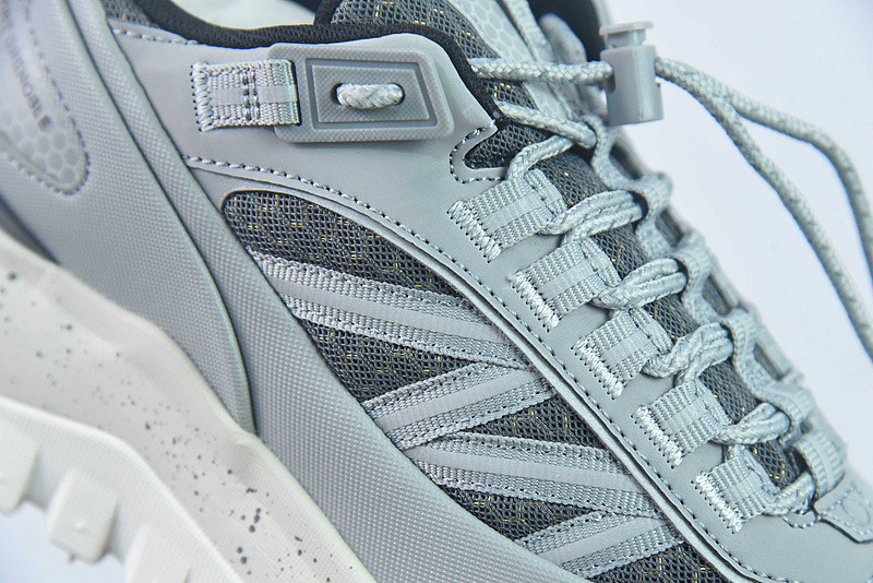 moncler trailgrip gore-tex