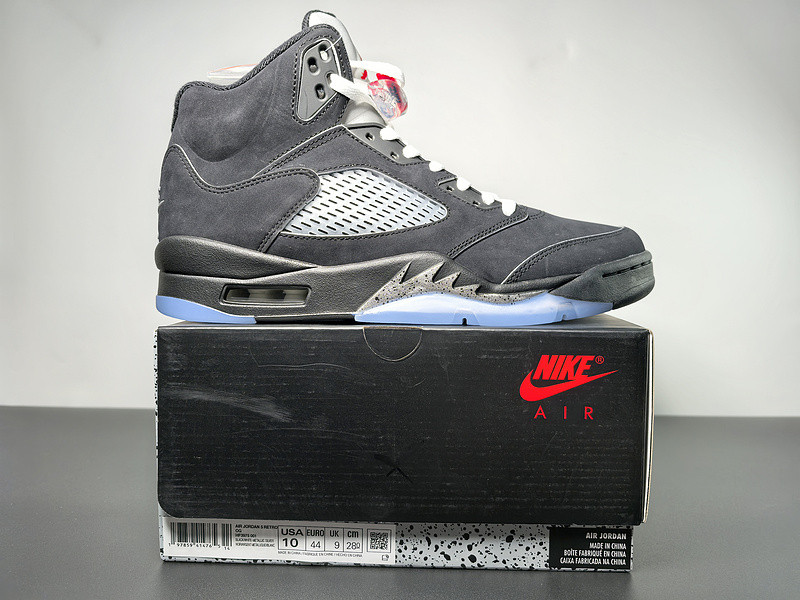 Air Jordan 5 “Black Metallic Reimagined” HF3975-001