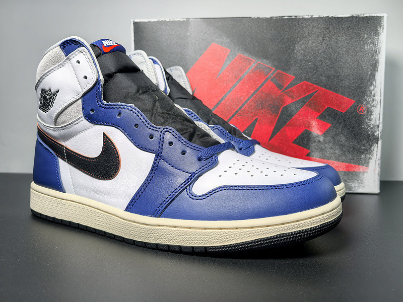 Air Jordan 1 High OG "White/Deep Royal Blue" DZ5485-100
