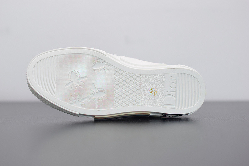 dio* b23 high-top sneaker in blue & red oblique