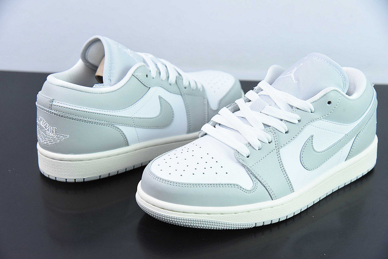 air jordan 1 low "light grey/sail" dc0774-103