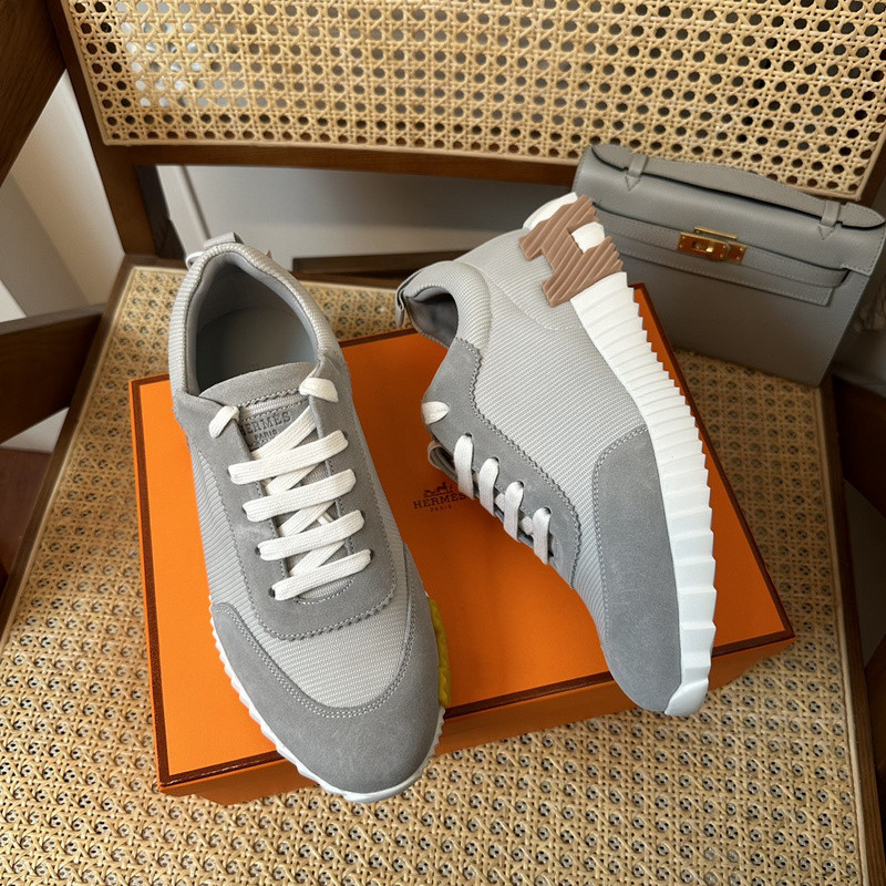 H**mes sneaker