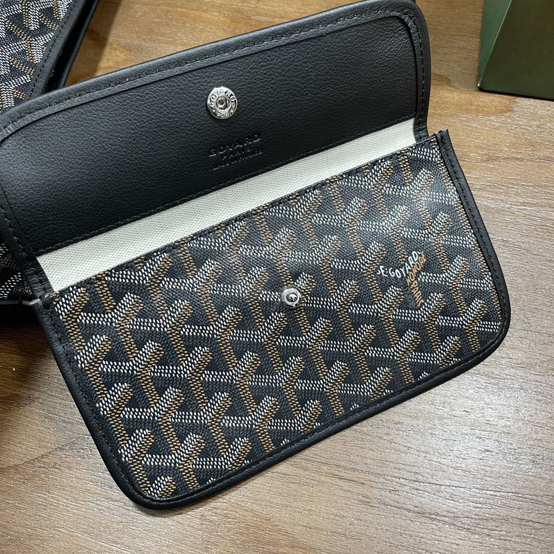 GOYARD PURSE