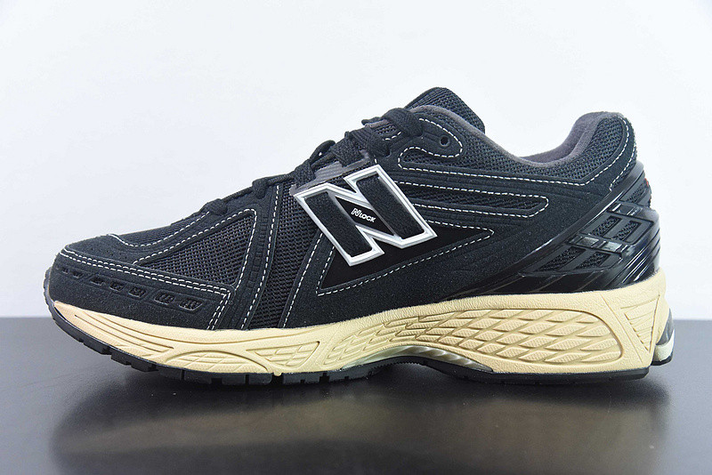 new balance sneaker