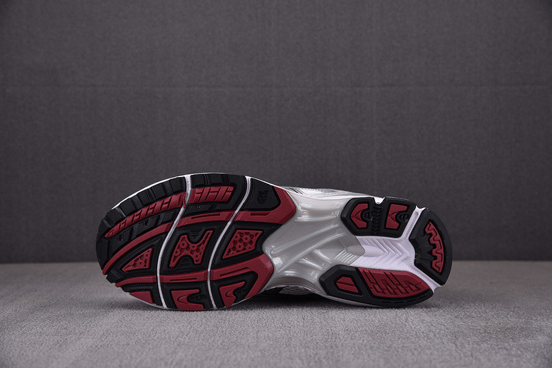 As*ic*s gel kayano 14 