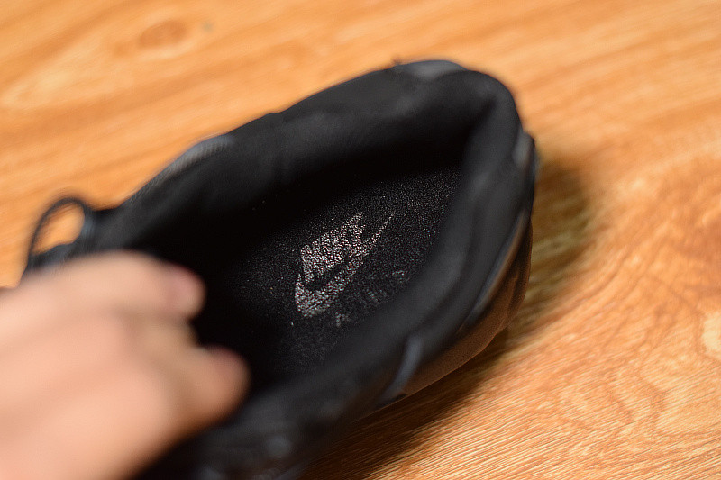 nike air max 95 triple black 609048-092