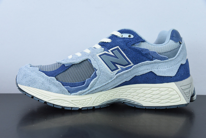 new balance sneaker