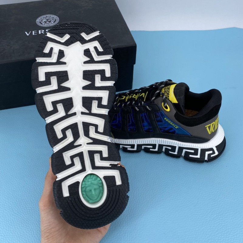 vs chain reaction sneakers