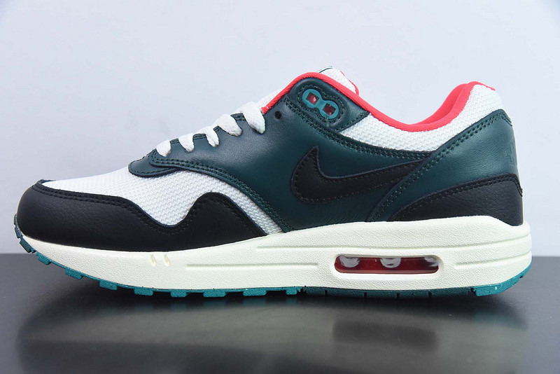 lebron james nike air max 1 "liverpool" fb8914-100