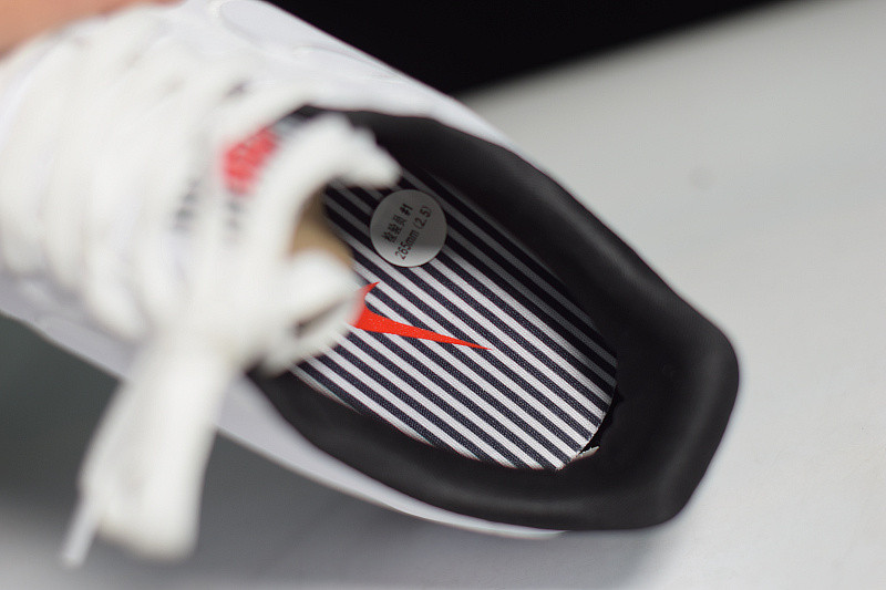 nike air force 1 07 se lx 