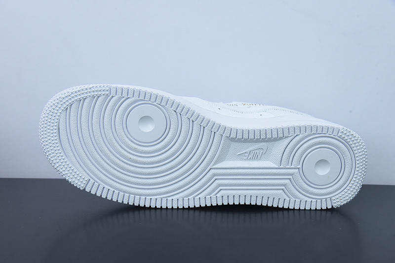 lvt x nike air force1