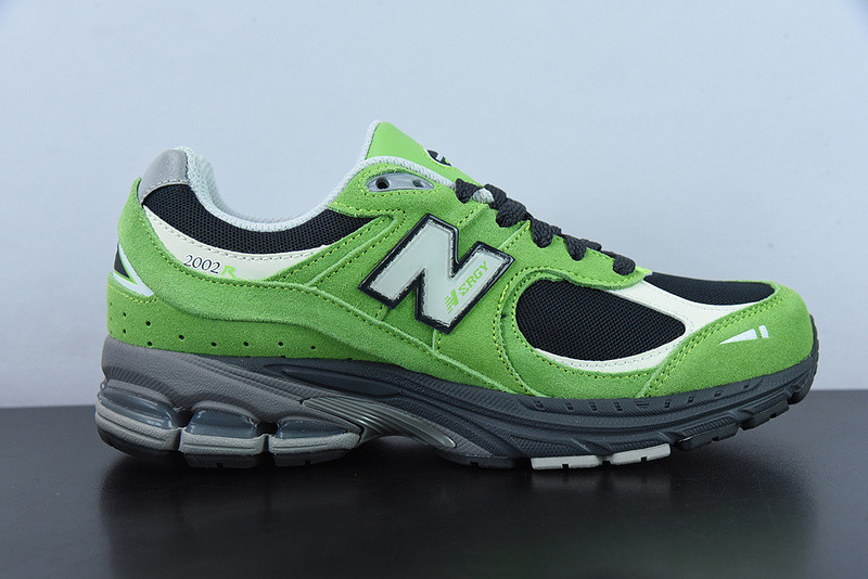 new balance sneaker