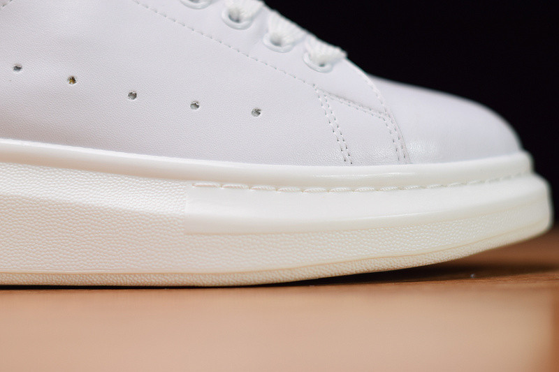 alexer mceen sneakers