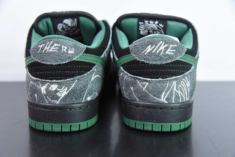 there skateboards x nike sb dunk low hf7743-001