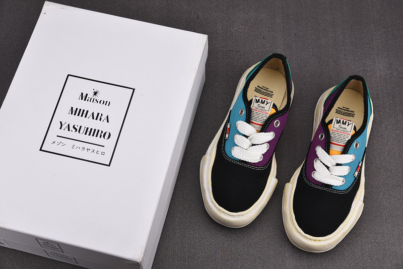 Ma*s*n mihara yasuhiro sneaker