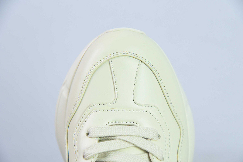 g*u*i rhyton sneaker