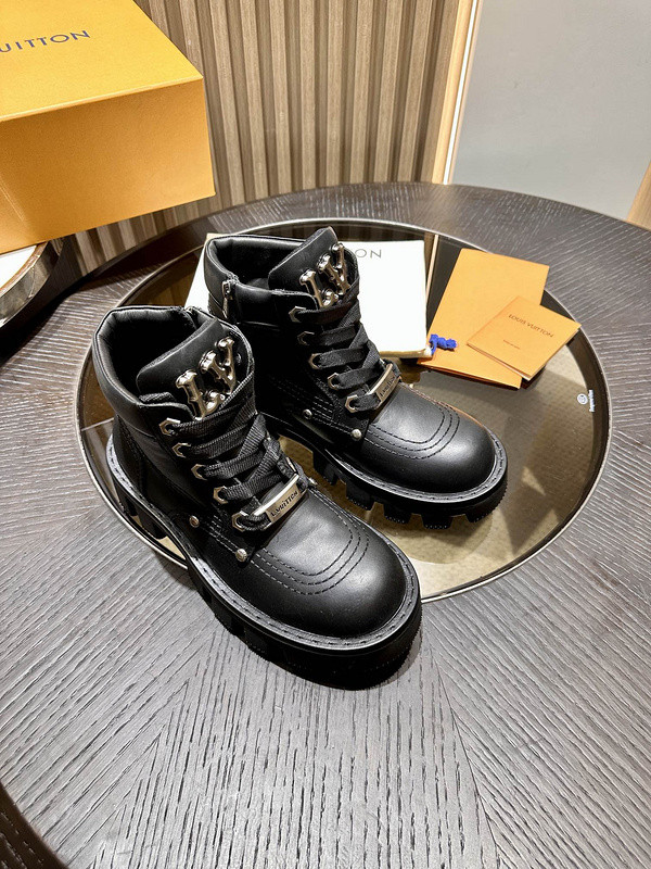 LVT BOOTS