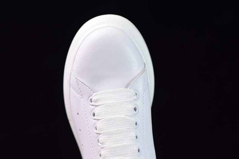 alexer mceen sneakers