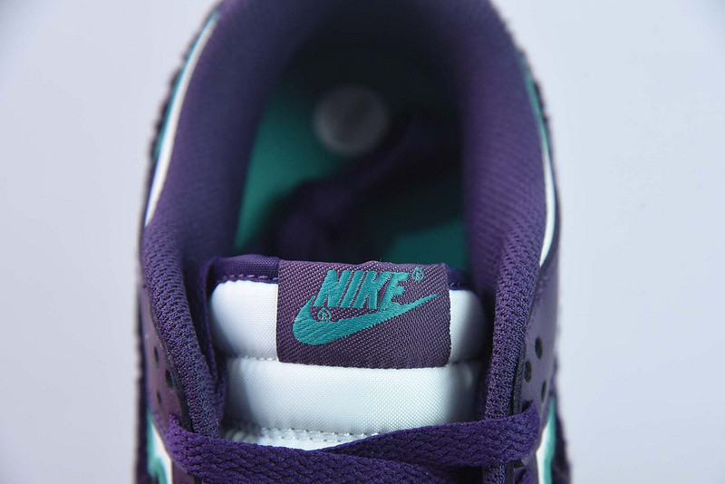 nike dunk low “chenille swh” dq7683-100