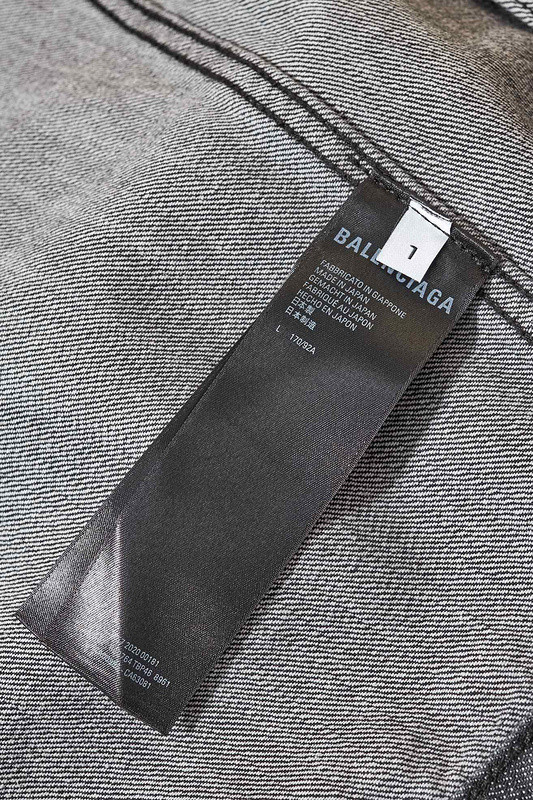 Ba*len*cia*ga clothes